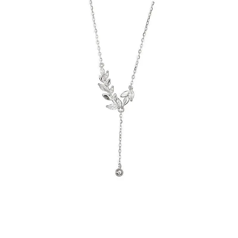 PELO Zirconia Tree Necklace