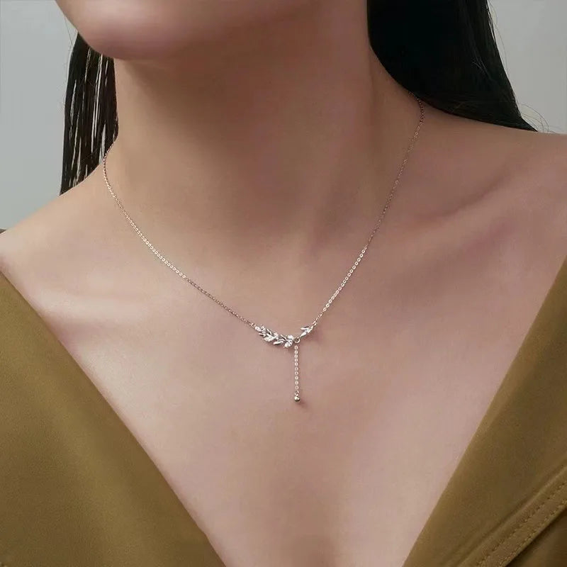 PELO Zirconia Tree Necklace